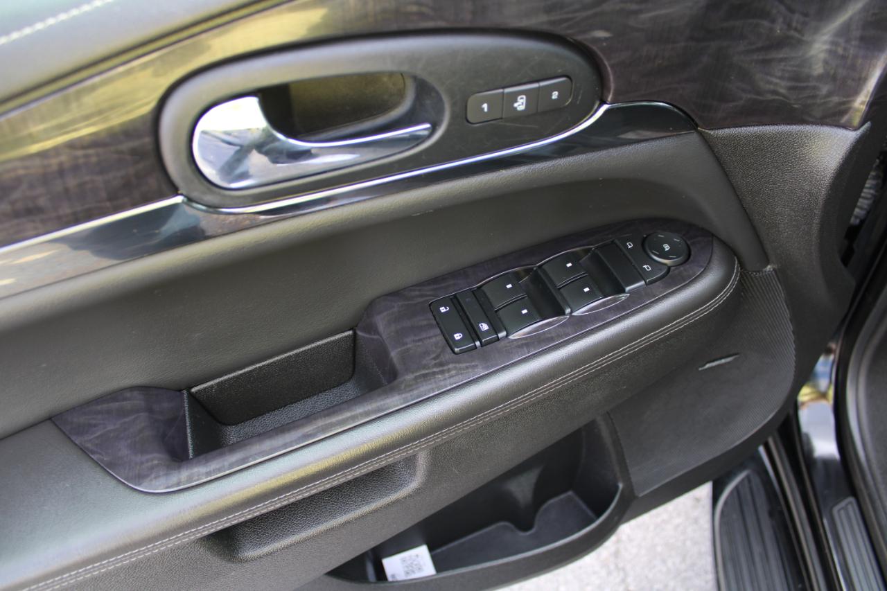 Buick Enclave AWD 4dr Leather 2016