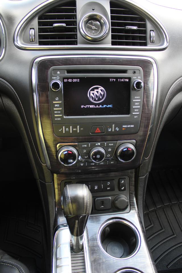Buick Enclave AWD 4dr Leather 2016