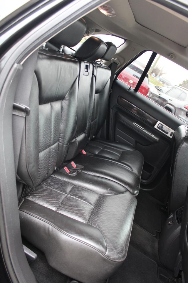 Lincoln MKX AWD 4dr 2010