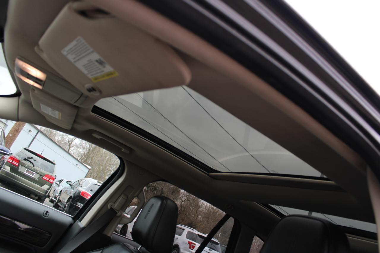 Lincoln MKX AWD 4dr 2010