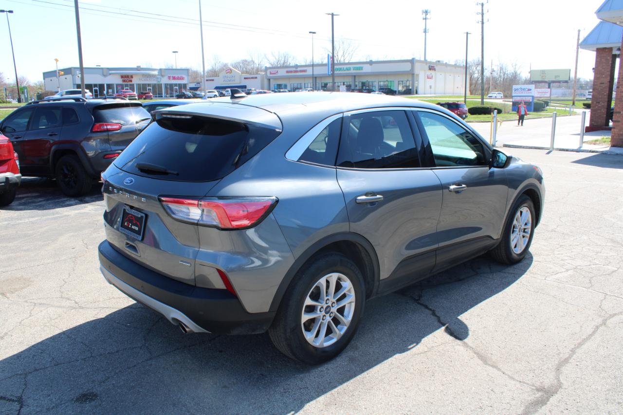 Ford Escape SE Hybrid FWD 2022