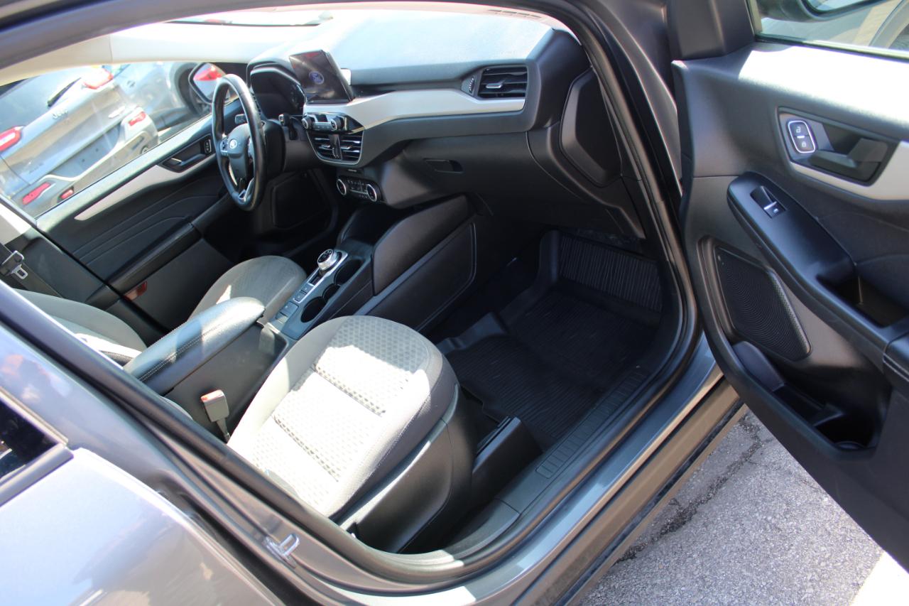 Ford Escape SE Hybrid FWD 2022