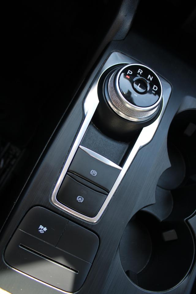 Ford Escape SE Hybrid FWD 2022