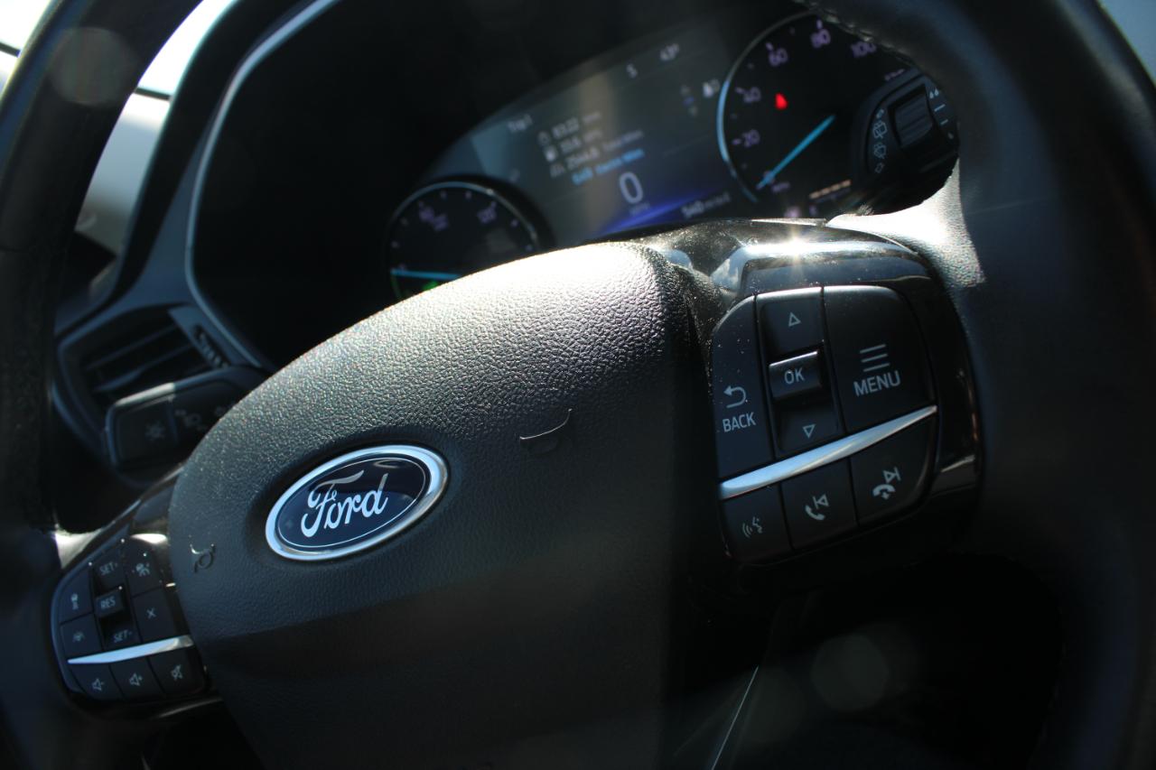 Ford Escape SE Hybrid FWD 2022