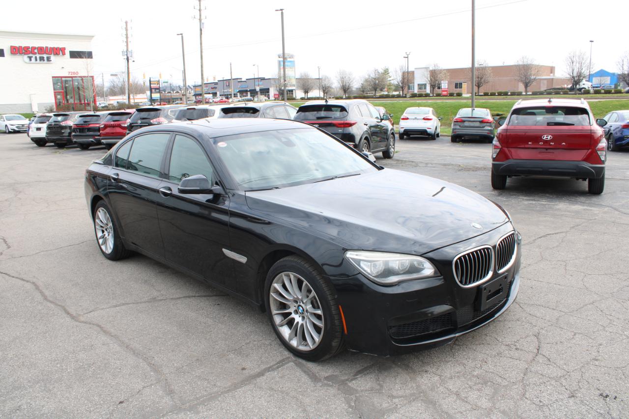 BMW 7 Series 4dr Sdn 750Li xDrive AWD 2015