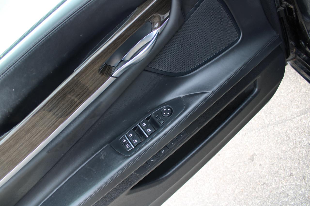 BMW 7 Series 4dr Sdn 750Li xDrive AWD 2015