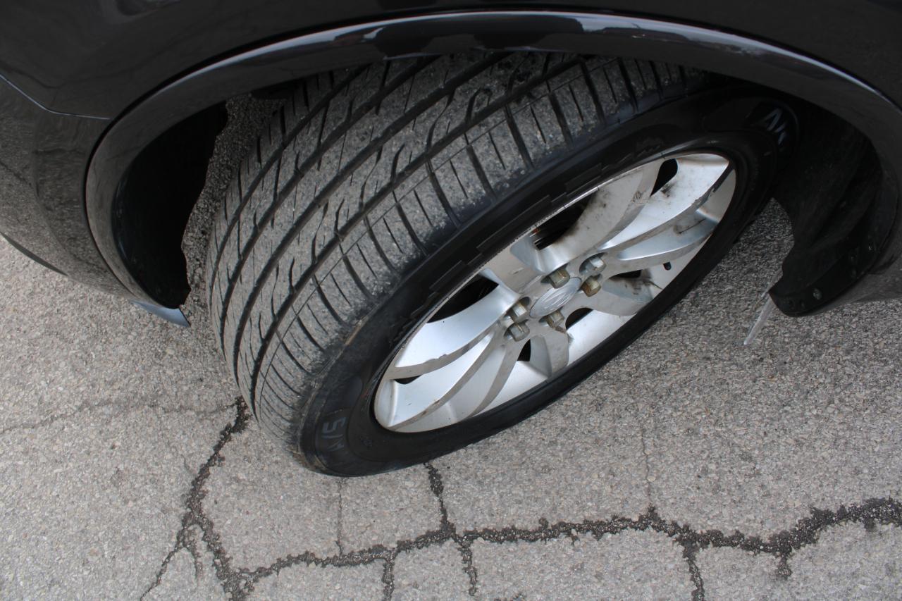 Buick Enclave AWD 4dr Premium 2013