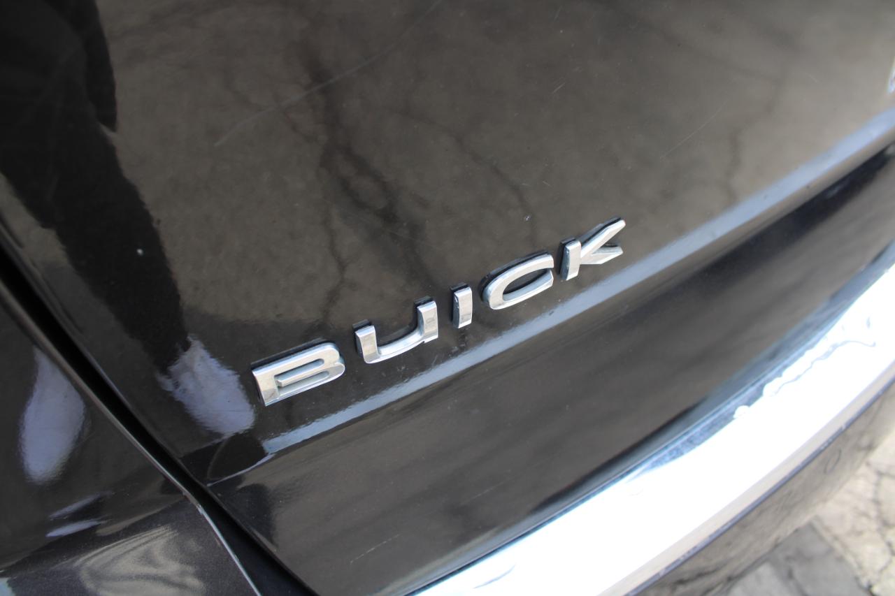 Buick Enclave AWD 4dr Premium 2013