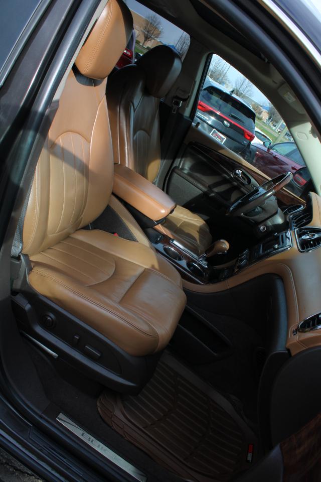 Buick Enclave AWD 4dr Premium 2013