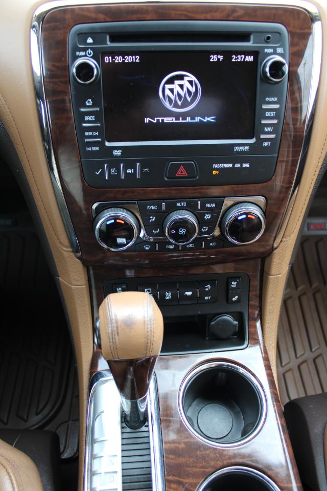 Buick Enclave AWD 4dr Premium 2013