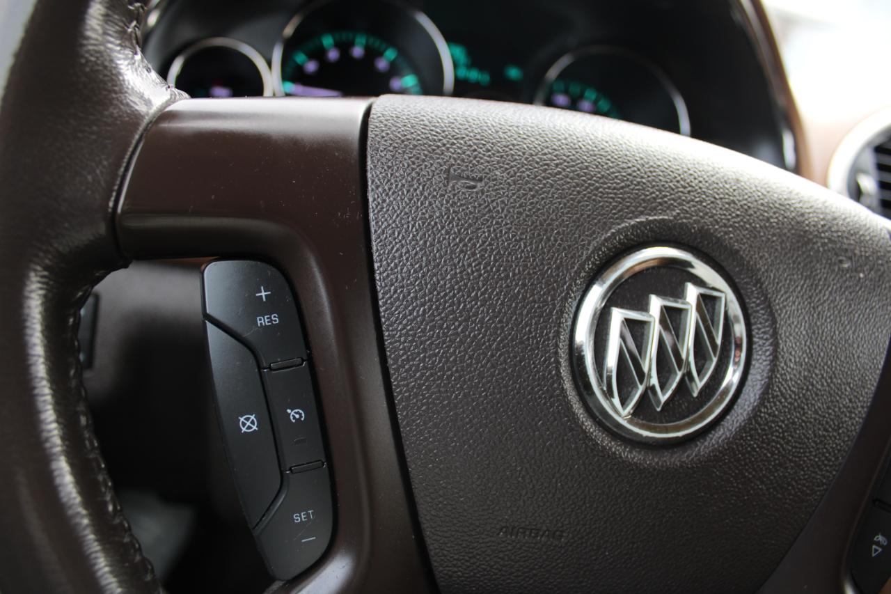 Buick Enclave AWD 4dr Premium 2013