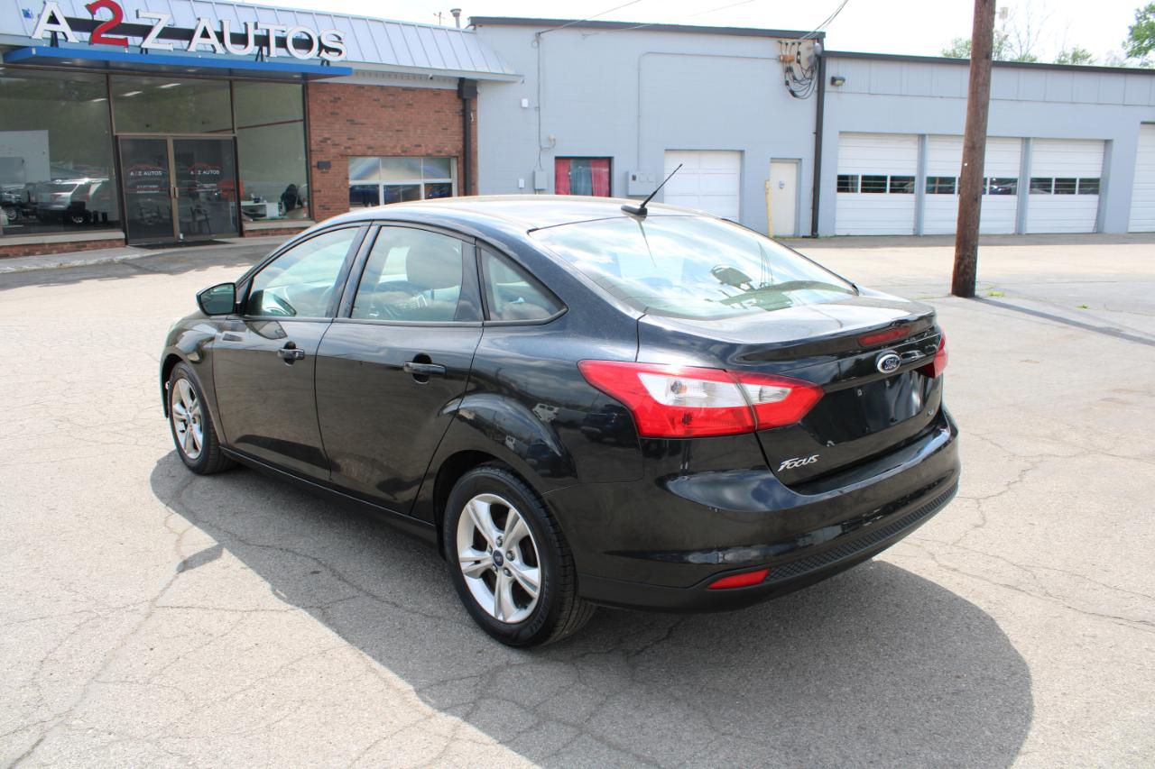 Ford Focus 4dr Sdn SE 2013