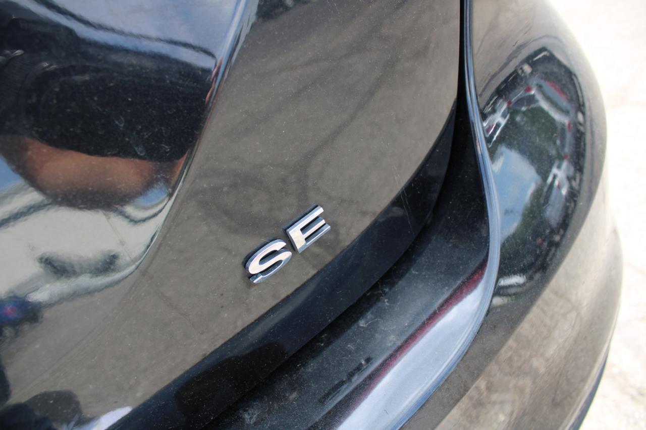 Ford Focus 4dr Sdn SE 2013