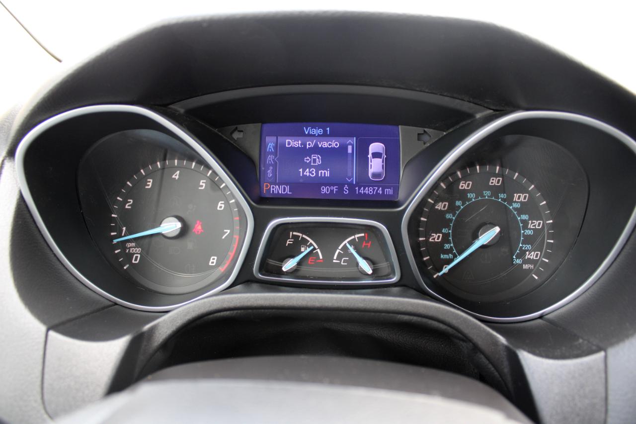 Ford Focus 4dr Sdn SE 2013