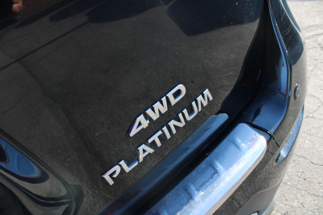 Nissan Pathfinder 4WD 4dr Platinum 2015