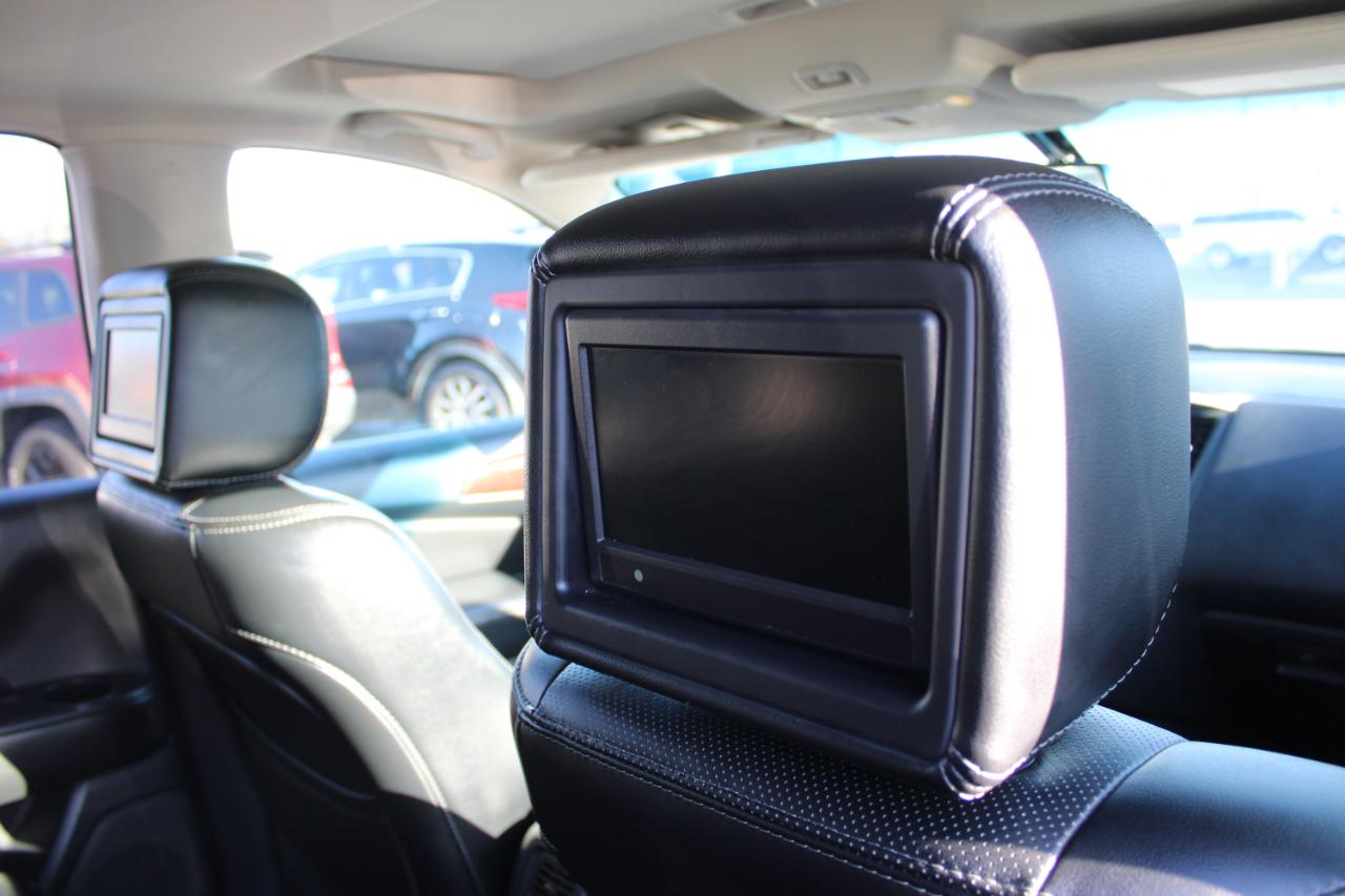 Nissan Pathfinder 4WD 4dr Platinum 2015