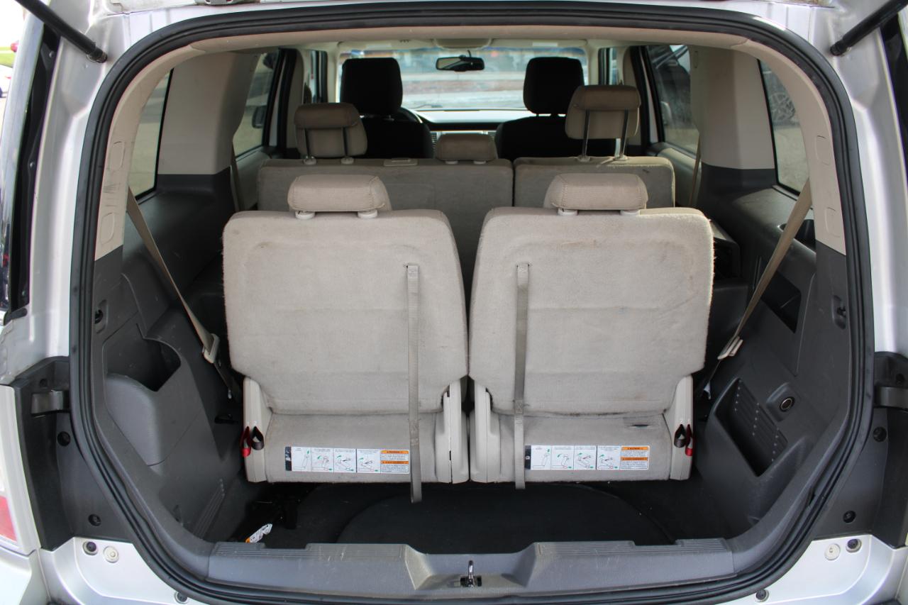 Ford Flex 4dr SEL FWD 2011