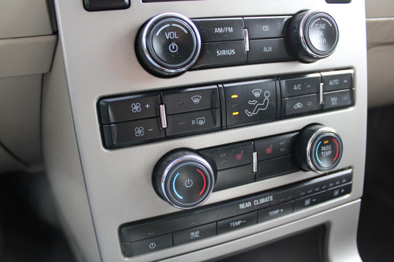 Ford Flex 4dr SEL FWD 2011