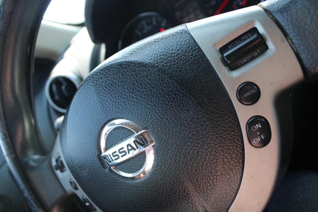 Nissan Rogue AWD 4dr SV 2013