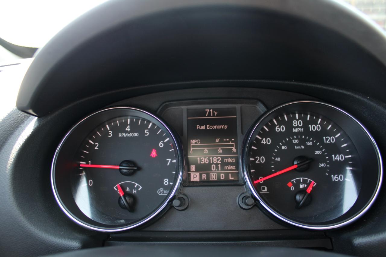 Nissan Rogue AWD 4dr SV 2013