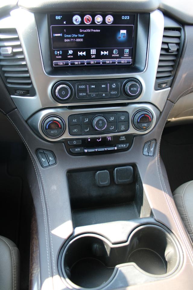 Chevrolet Suburban 2WD 4dr 1500 LT 2018