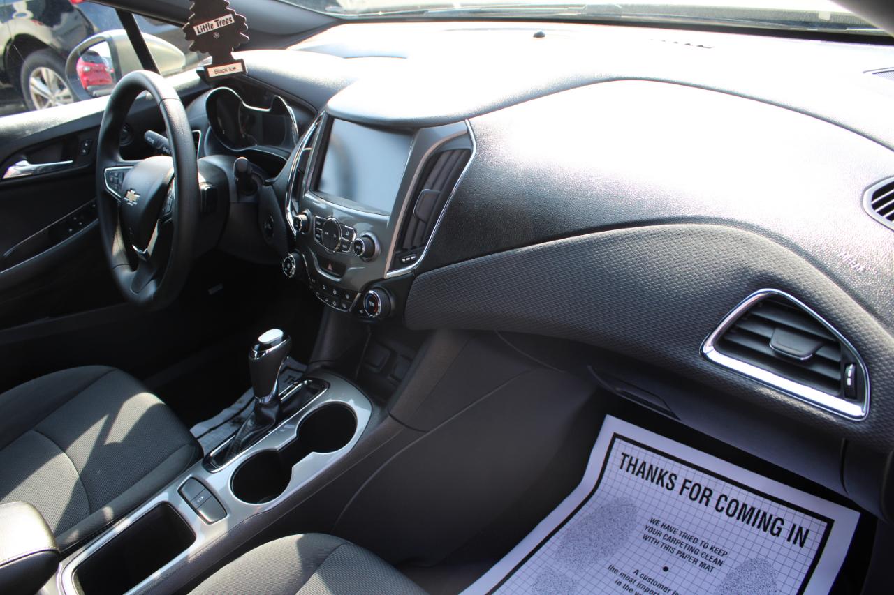 Chevrolet Cruze 4dr Sdn 1.4L LT w/1SD 2018