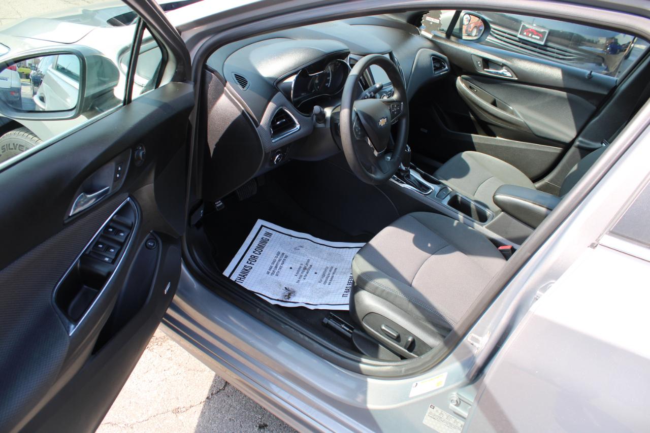 Chevrolet Cruze 4dr Sdn 1.4L LT w/1SD 2018