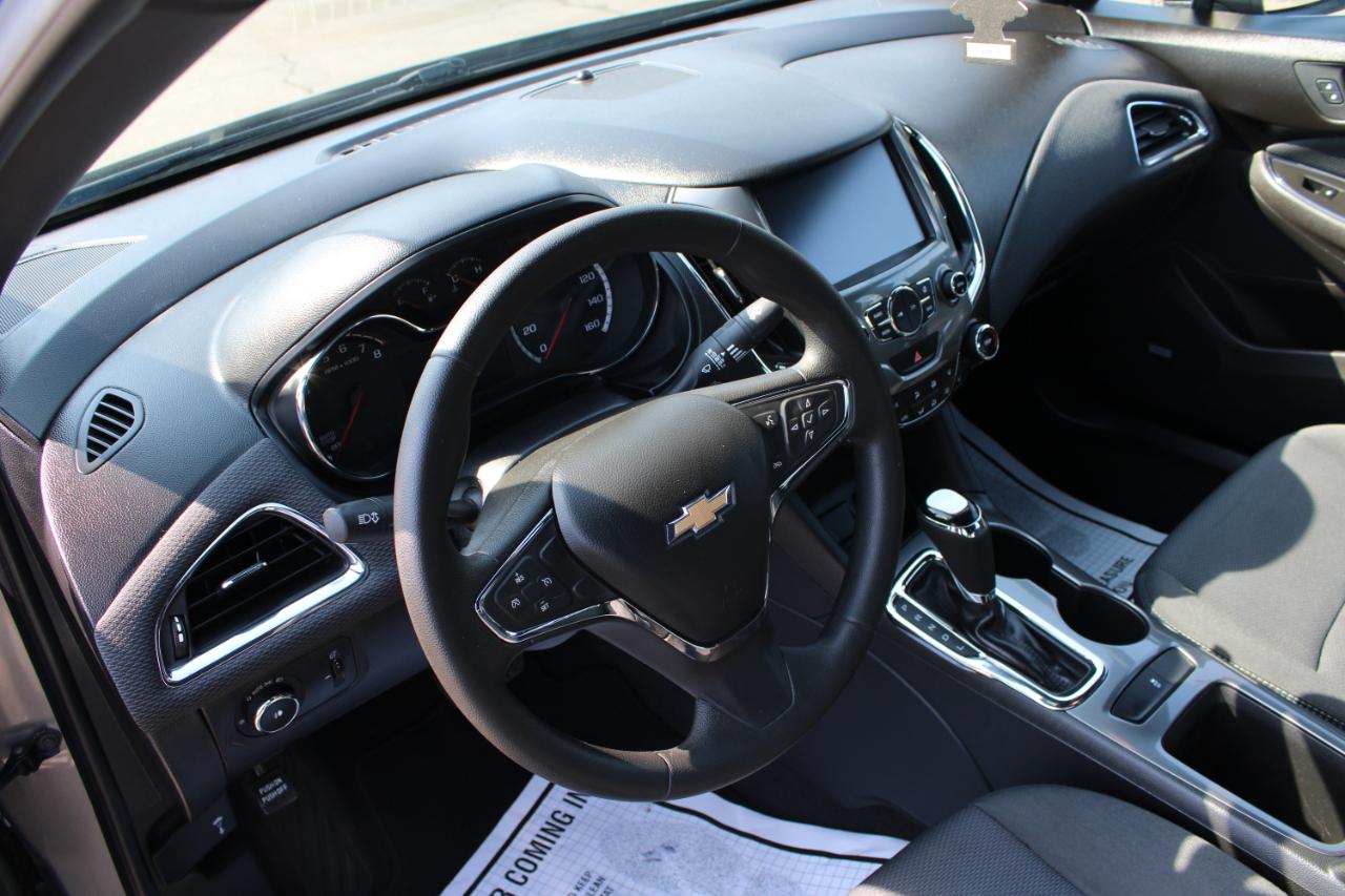 Chevrolet Cruze 4dr Sdn 1.4L LT w/1SD 2018