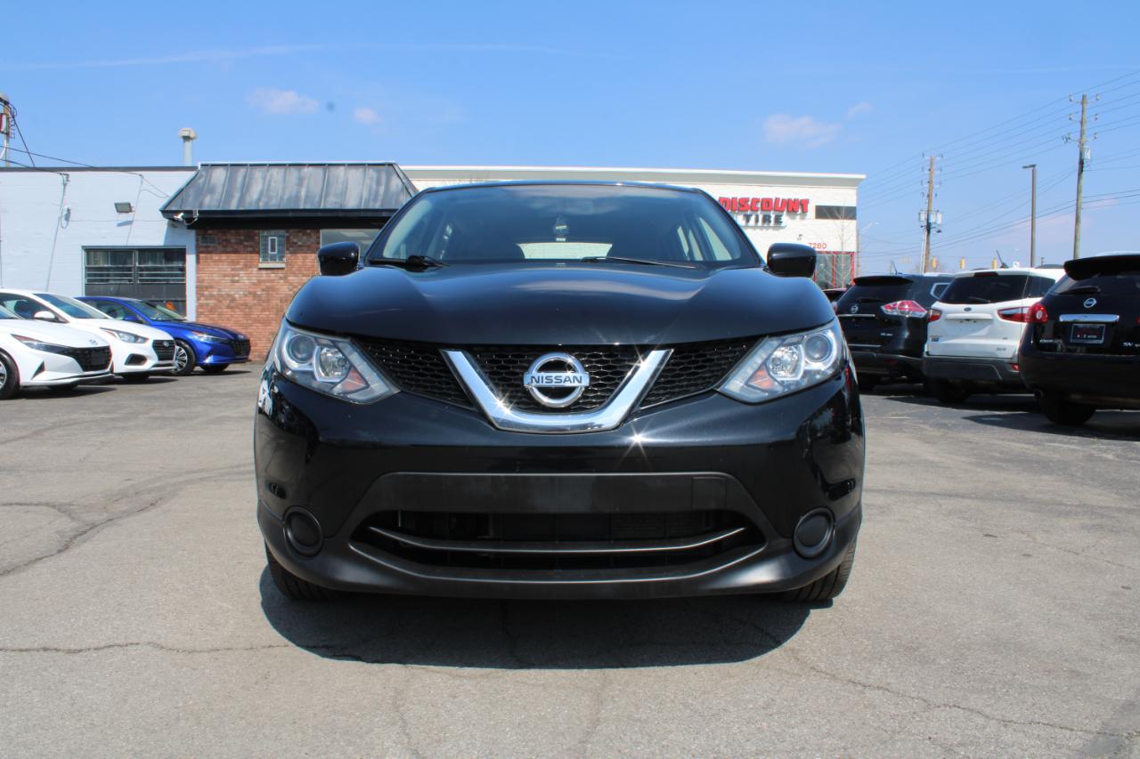 Nissan Rogue Sport AWD S 2017