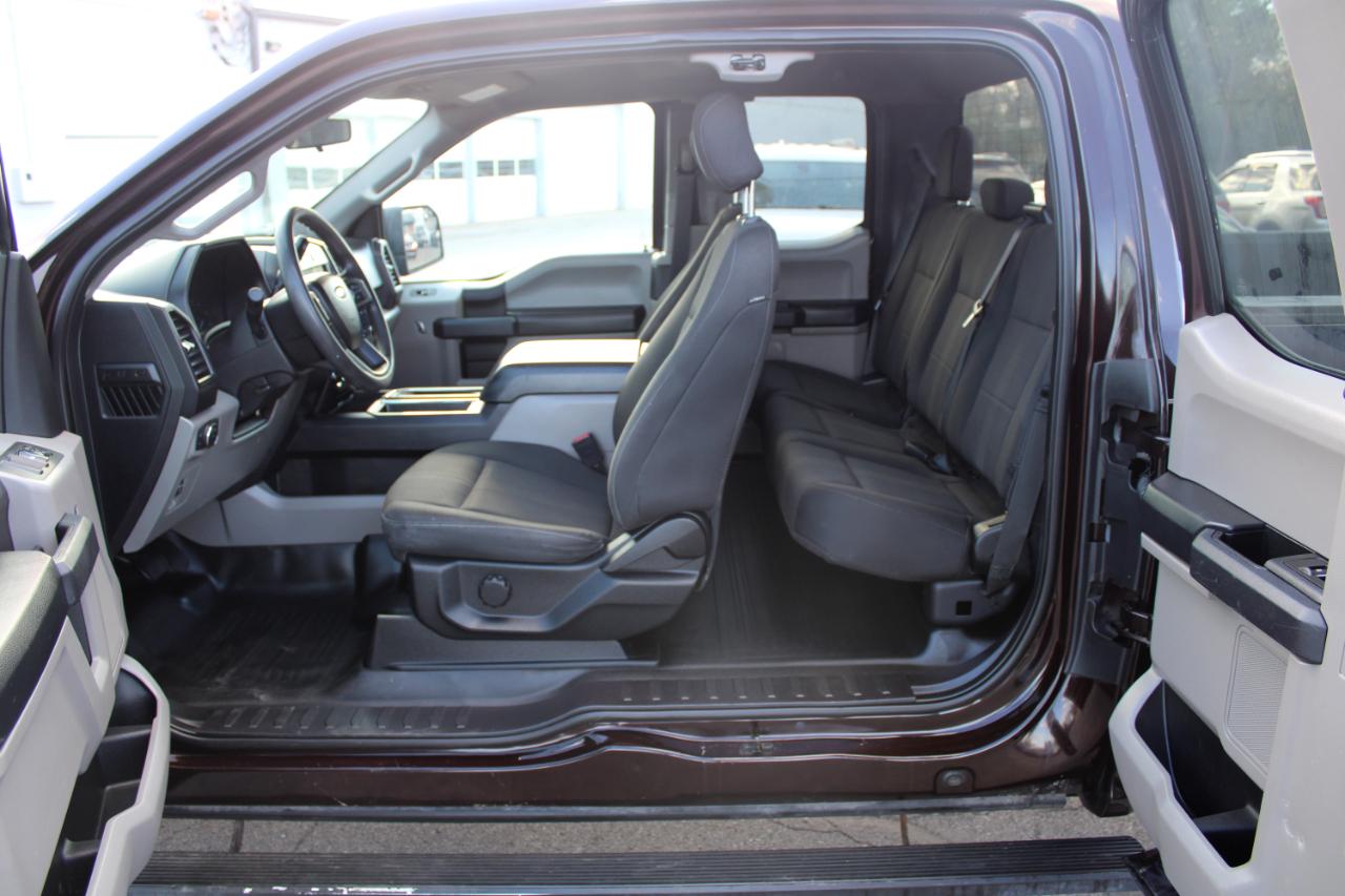 Ford F-150 STX SuperCab Short Box 4WD 2018