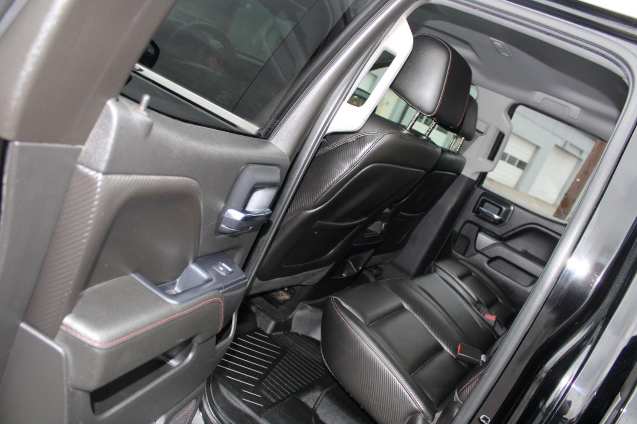 GMC Sierra 1500 4WD Double Cab 143.5" SLT 2015