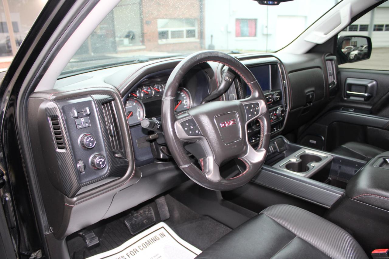 GMC Sierra 1500 4WD Double Cab 143.5" SLT 2015