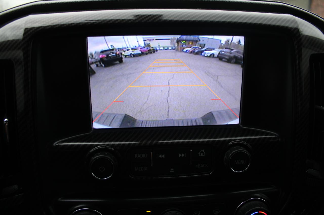 GMC Sierra 1500 4WD Double Cab 143.5" SLT 2015