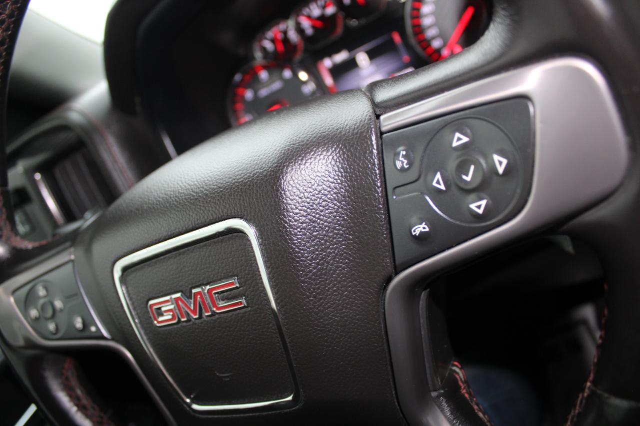 GMC Sierra 1500 4WD Double Cab 143.5" SLT 2015