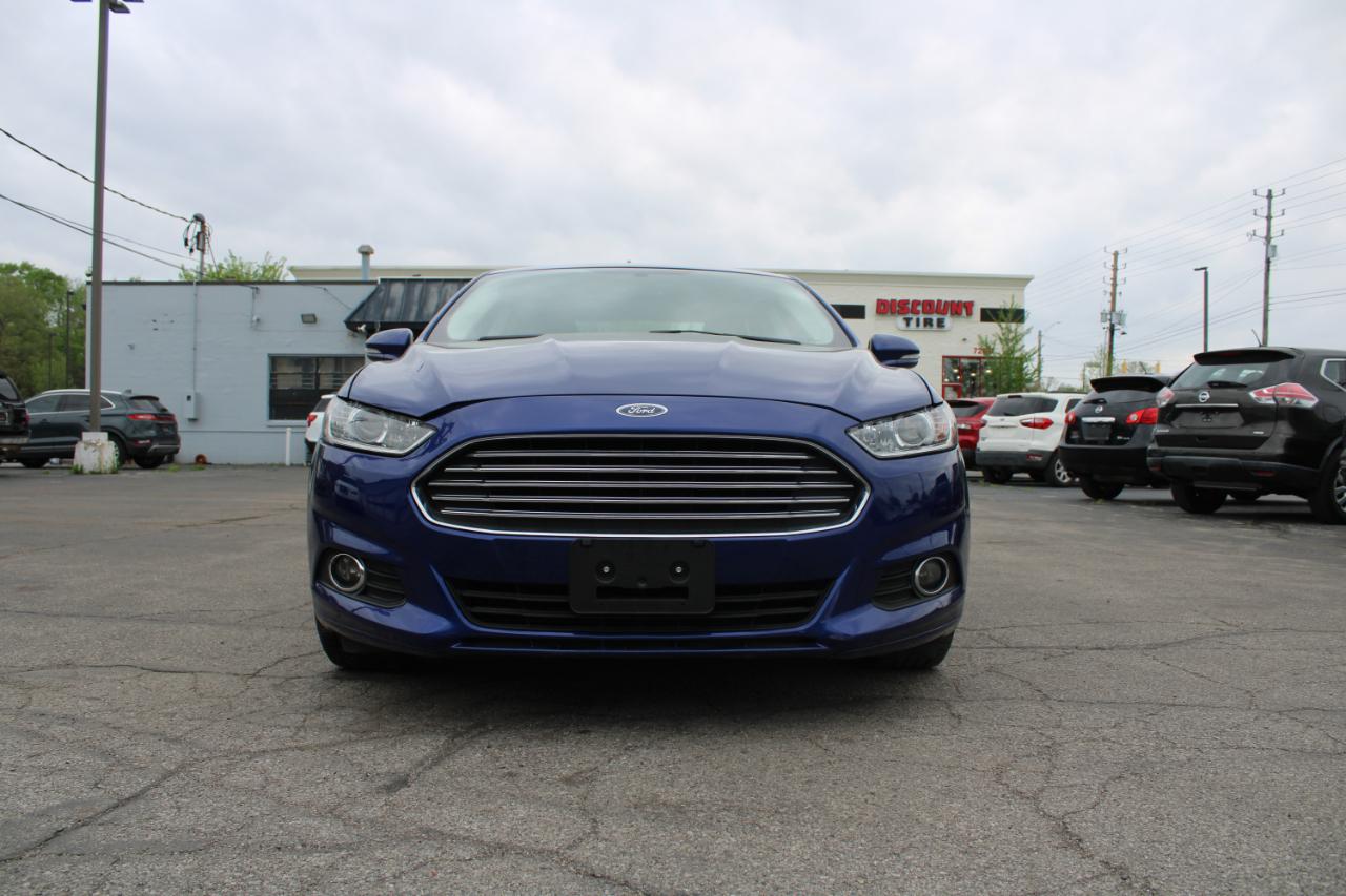 Ford Fusion 4dr Sdn SE FWD 2016