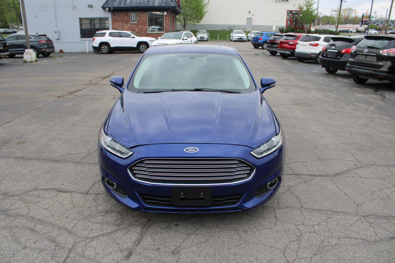 Ford Fusion 4dr Sdn SE FWD 2016