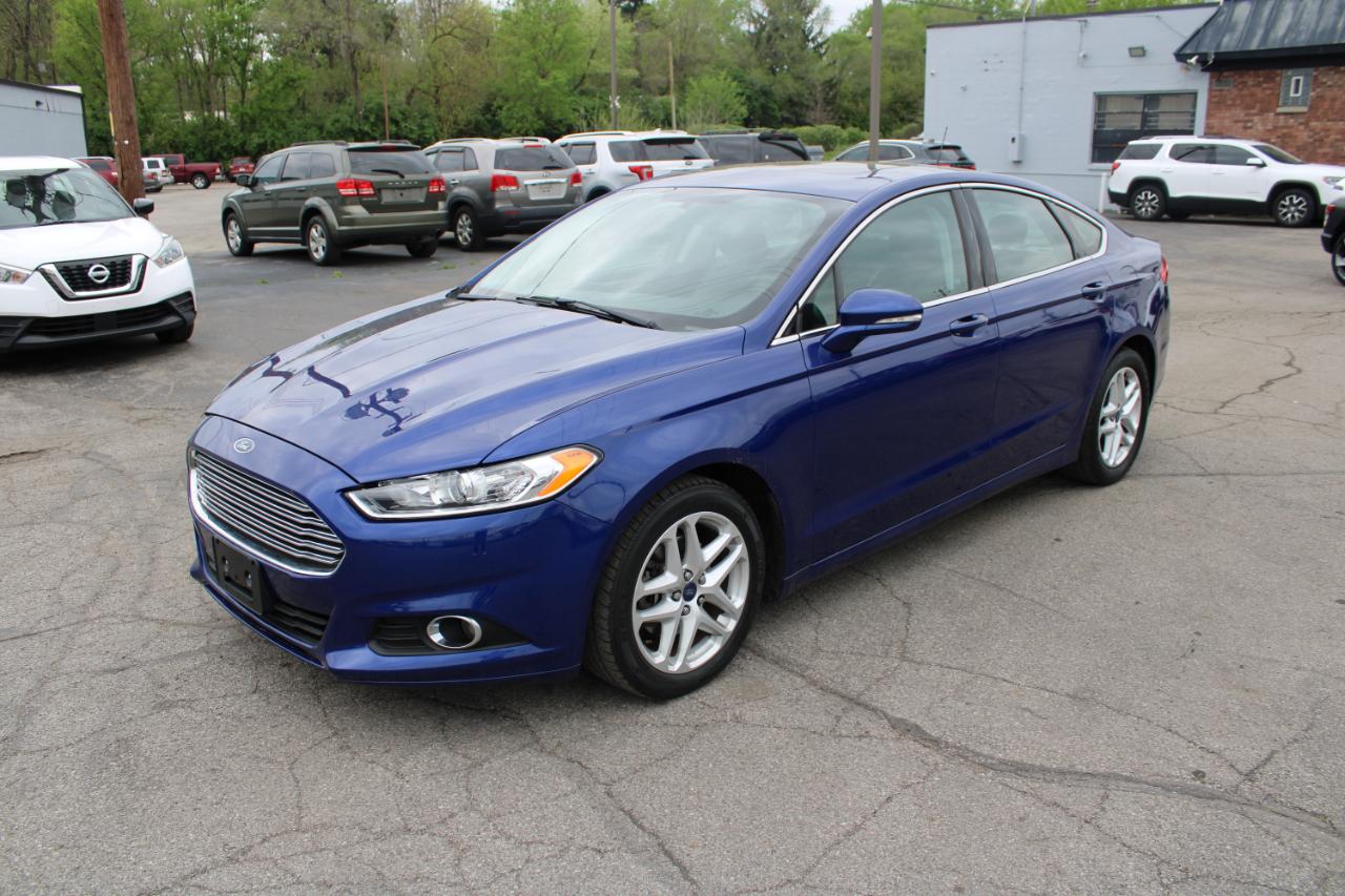 Ford Fusion 4dr Sdn SE FWD 2016