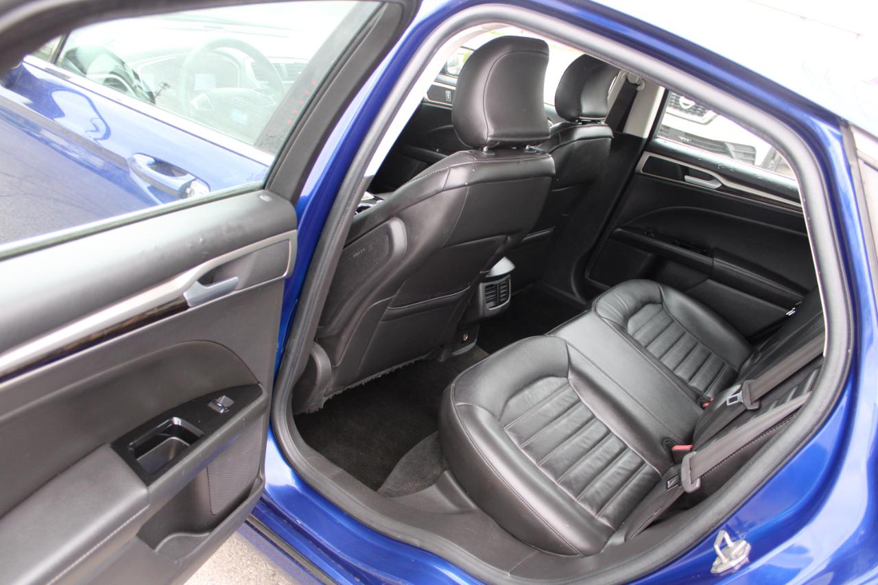 Ford Fusion 4dr Sdn SE FWD 2016