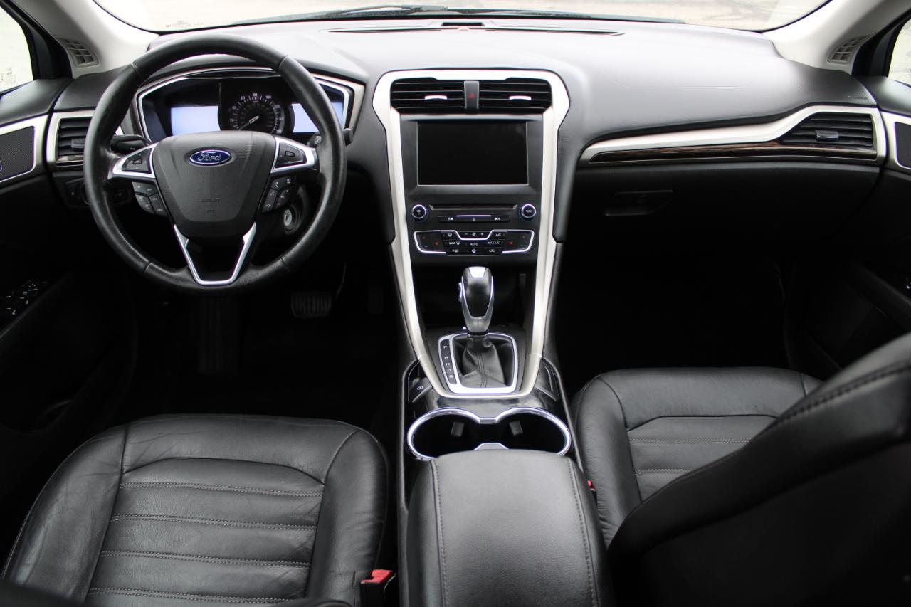 Ford Fusion 4dr Sdn SE FWD 2016