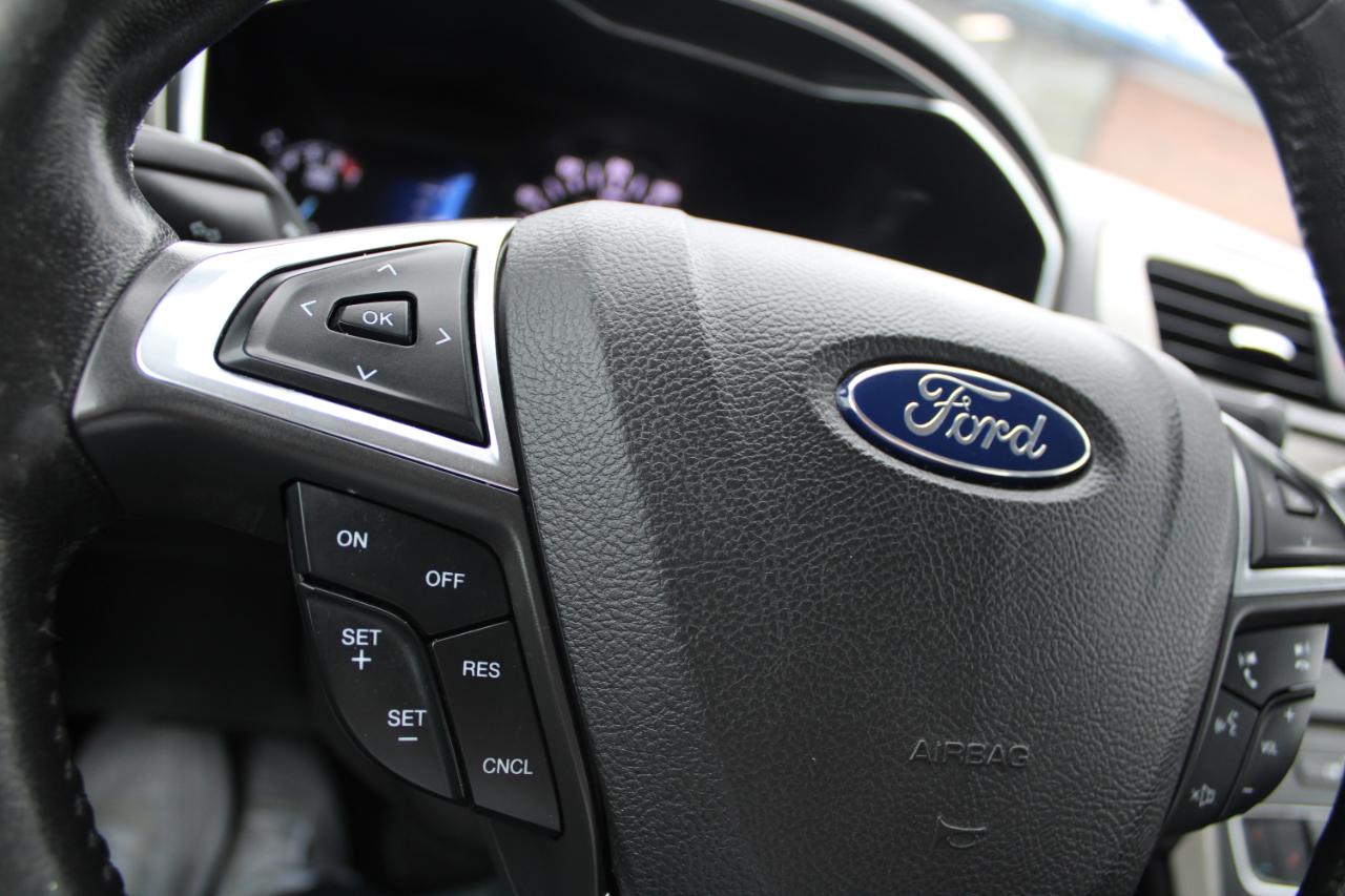 Ford Fusion 4dr Sdn SE FWD 2016