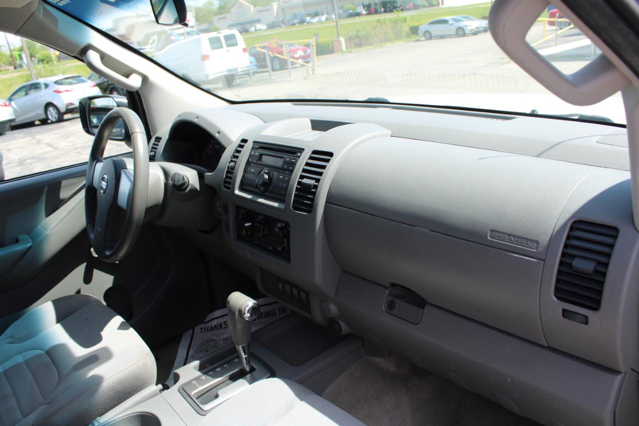 Nissan Frontier 2WD King Cab I4 Auto S 2013