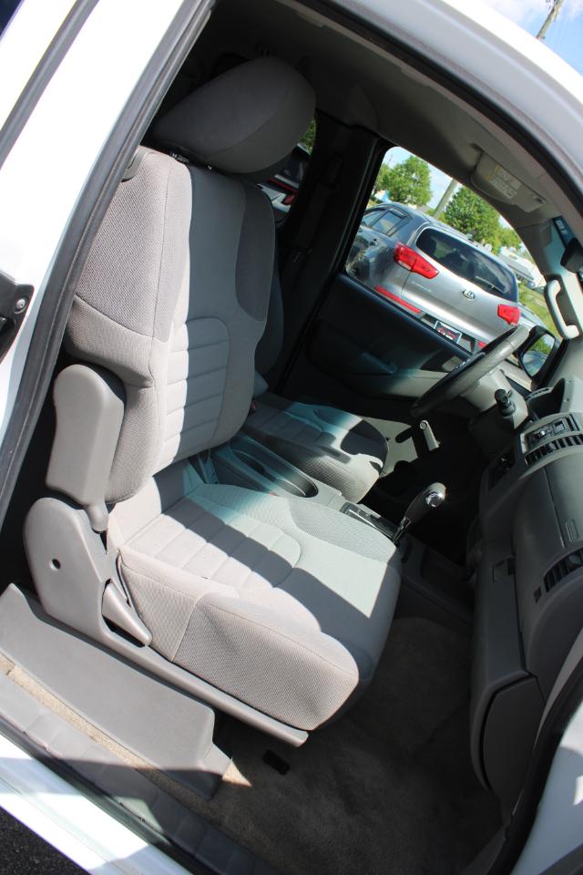 Nissan Frontier 2WD King Cab I4 Auto S 2013