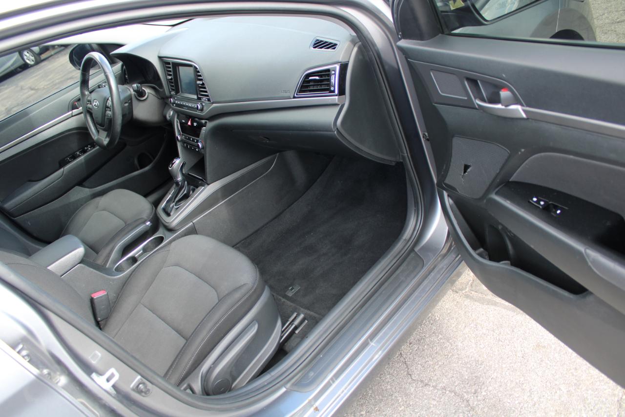 Hyundai Elantra Value Edition 2.0L Auto (Alabama) 2018