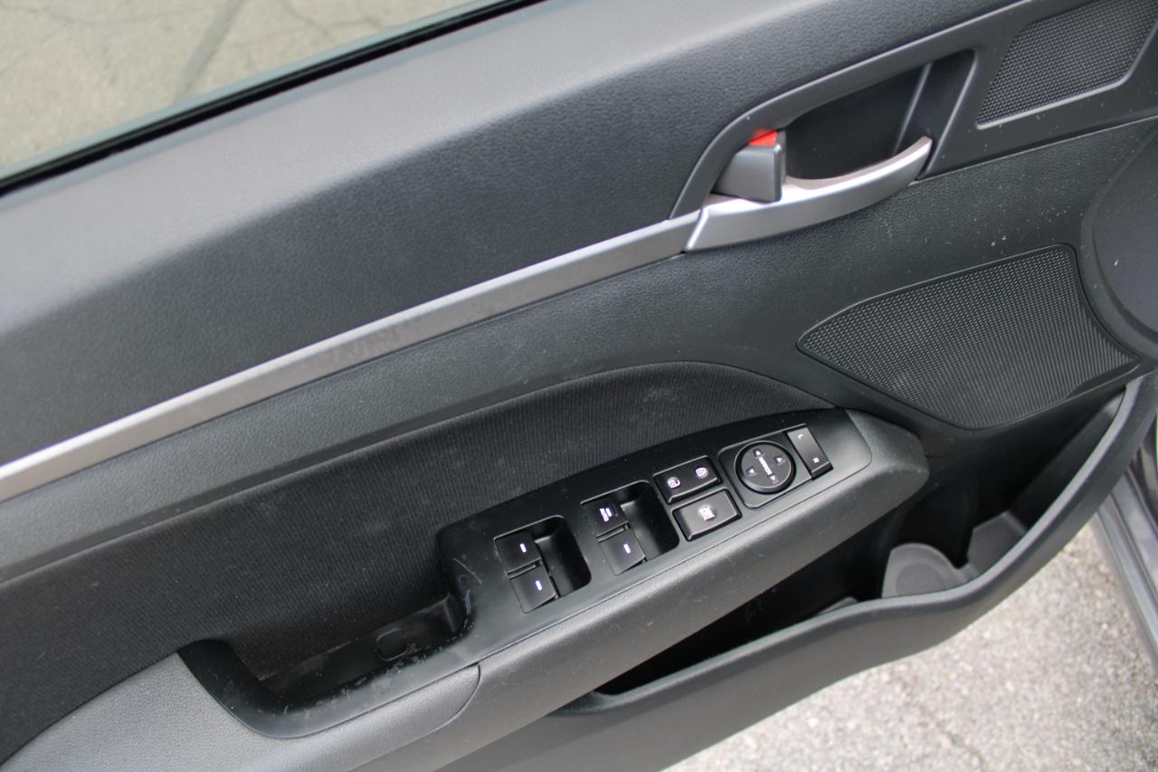 Hyundai Elantra Value Edition 2.0L Auto (Alabama) 2018