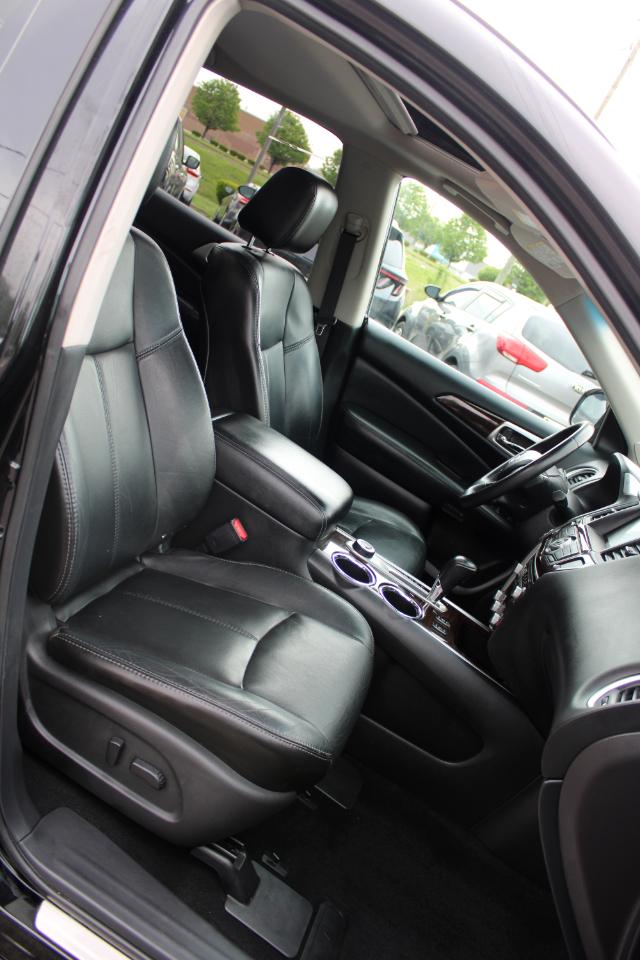 Nissan Pathfinder 4WD 4dr SL 2013