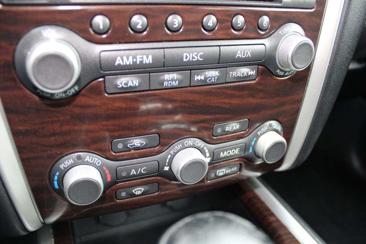 Nissan Pathfinder 4WD 4dr SL 2013