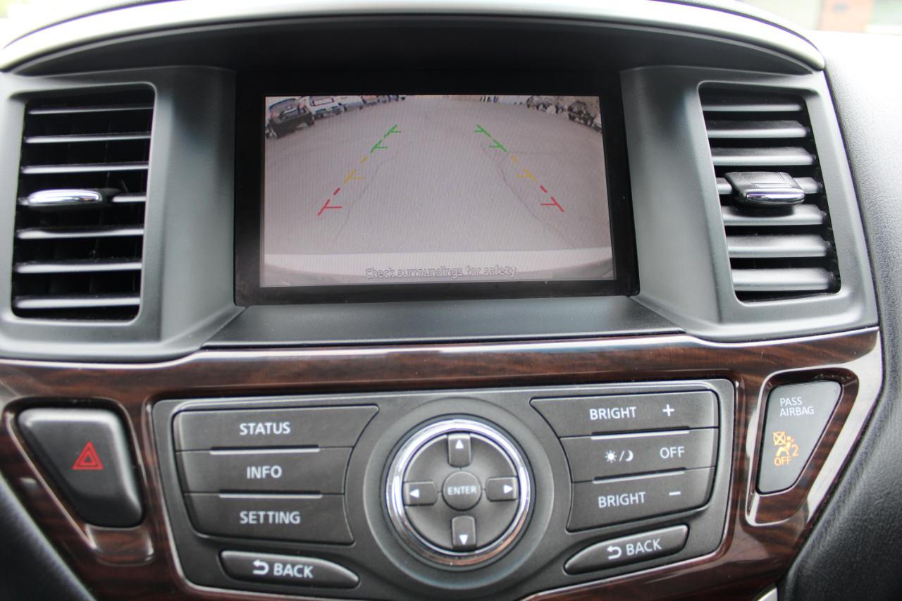 Nissan Pathfinder 4WD 4dr SL 2013