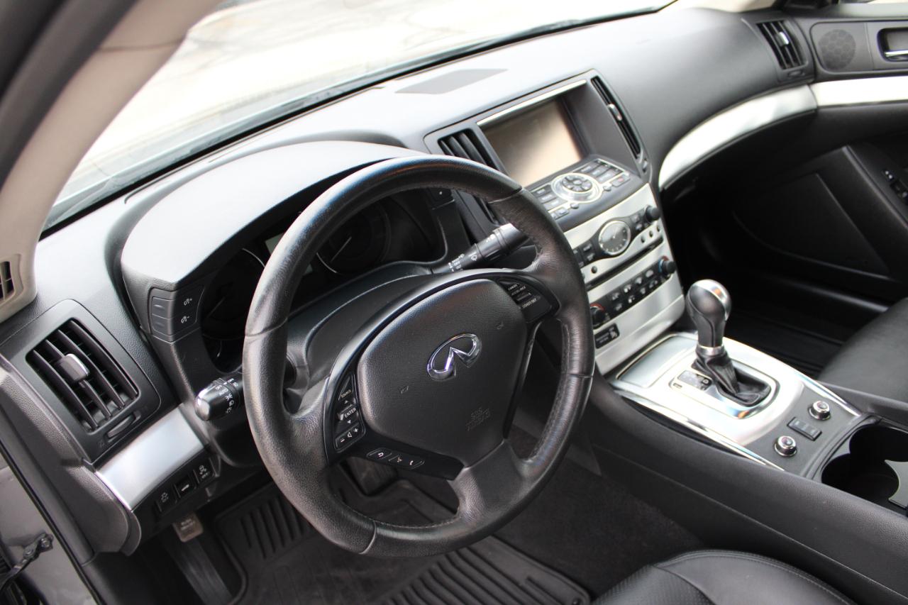 Infiniti Q60 Coupe 2dr Auto AWD 2014