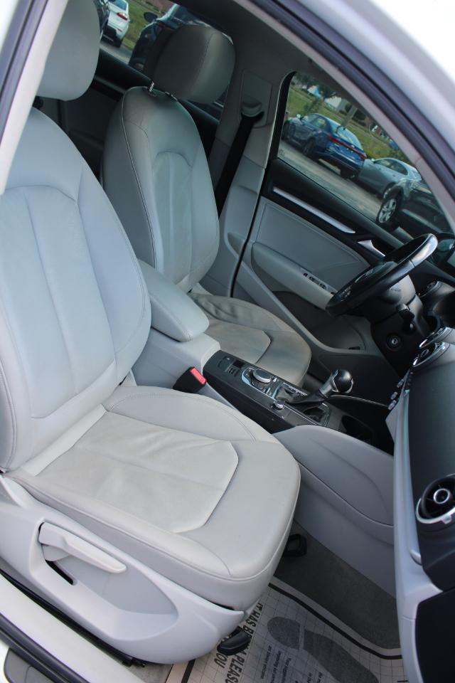 Audi A3 4dr Sdn FWD 1.8T Premium 2015
