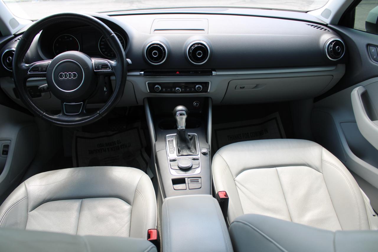 Audi A3 4dr Sdn FWD 1.8T Premium 2015
